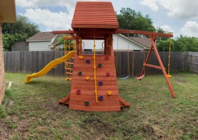 Farm-and-Yard-Central-Texas-Parrot Island Playcenter-treehouse-Wood-Roof-2