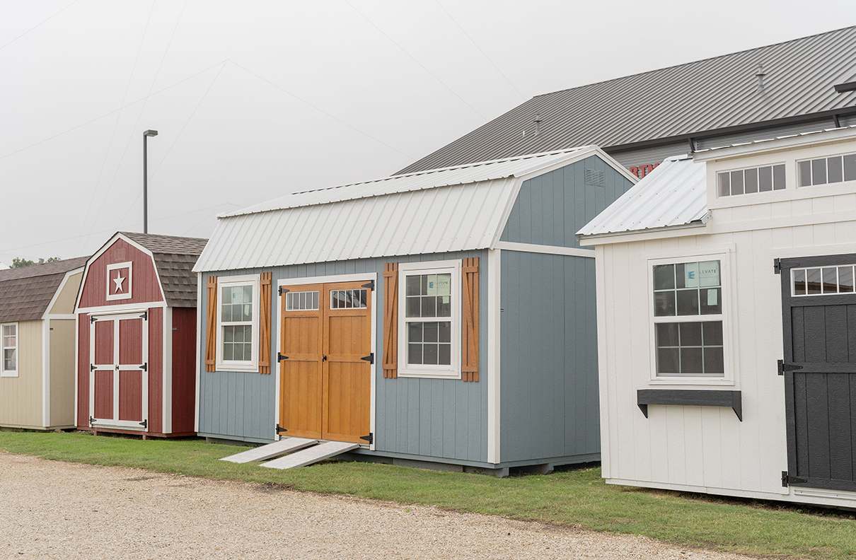 farm-and-yard-painted-wood-sheds-landing-image-2