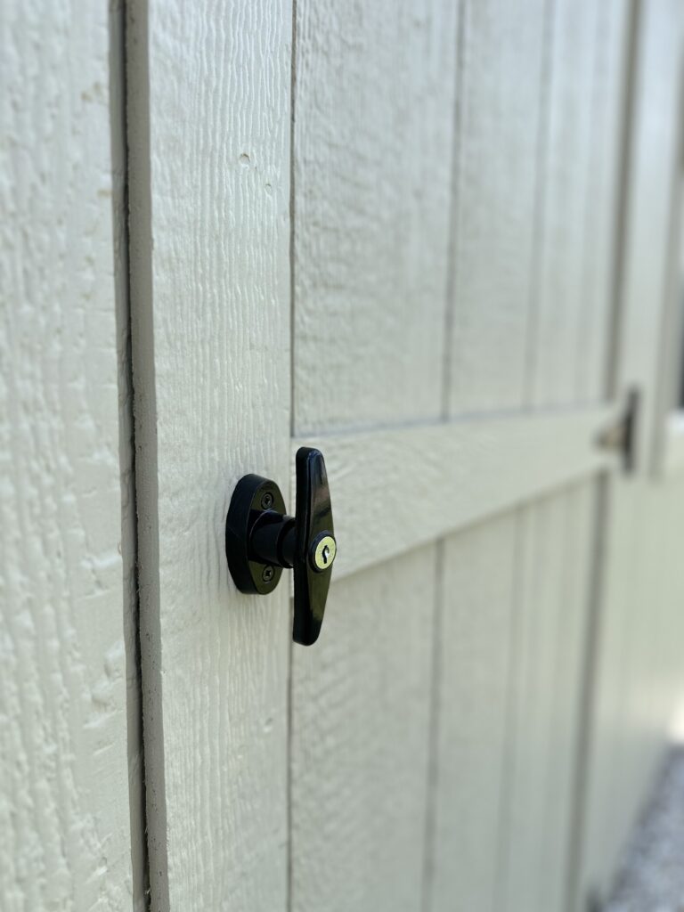 Door knob with lock and key