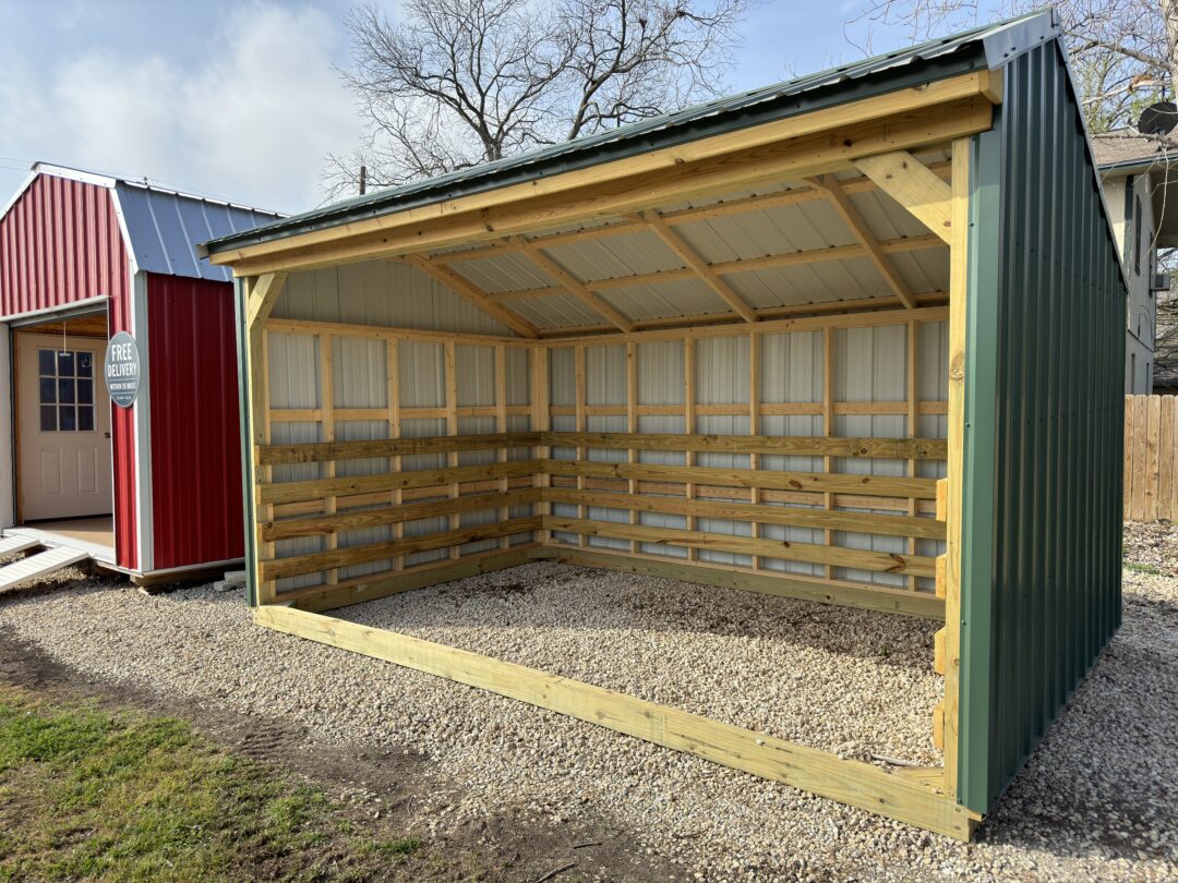 10X16 Loafing Shed